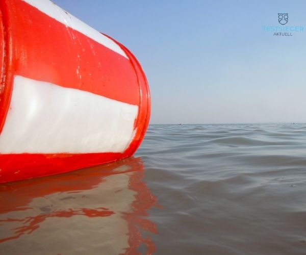 Schwimmboje Testsieger