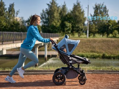 Unterschied zwischen 3 in 1 und 4 in 1 Kinderwagen?